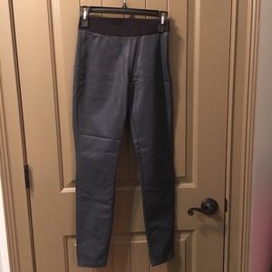 VS Stretch Pants